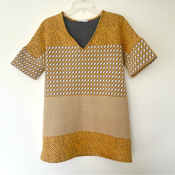 ZARA Jacquard Short Sleeve Dress - Picture 3 of 6